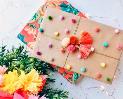 Поделки для мамы на день матери своими руками. Какой подарок сделать маме на день матери?