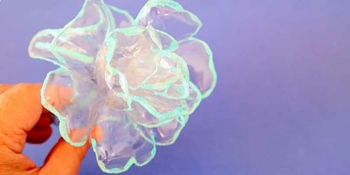 Цветы из бутылок на улицу. Цветы из пластиковых бутылок своими руками – пошаговый мастер-класс для начинающих