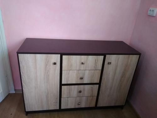 Реставрация старой мебели из дсп. Как обновить бюджетную мебель из ДСП?