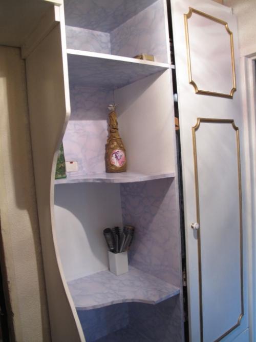 Как из старого шкафа сделать современный шкаф купе. Новая жизнь старой мебели...Из старого шифоньера-новый шкаф в прихожку!