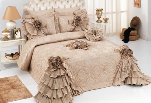 Модные покрывала на кровать 2019. Современные варианты покрывал для кровати в спальне, советы дизайнеров