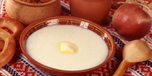 Сколько варить манную кашу. Сколько времени варить жидкую манную кашу на молоке ребенку