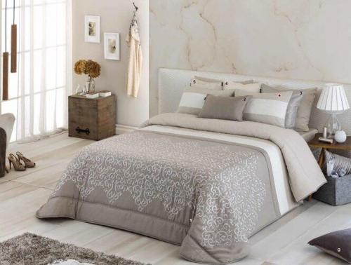 Как выбрать покрывало на кровать в спальню. Как подобрать покрывало на кровать в спальню: особенности выбора, сочетание цветов