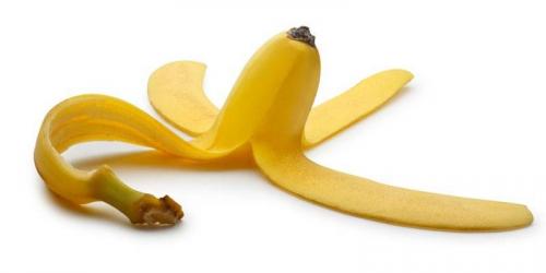Что сделать с банановыми шкурками. Польза банановой кожуры для растений
