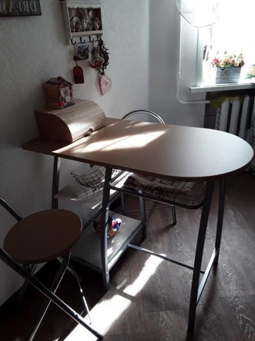 Барные стойки для маленькой кухни. Преимущества установки барной стойки на кухне 07 Барные стойки для маленькой кухни. Преимущества установки барной стойки на кухне 07