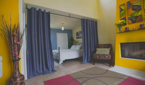 Как разделить комнату с двумя окнами на две. 6 главных способов, как правильно разделить комнату на 2 зоны