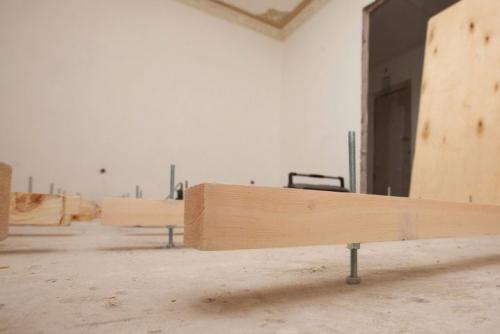 Настил полов из фанеры в квартире. Технология обустройства пола из фанеры 01