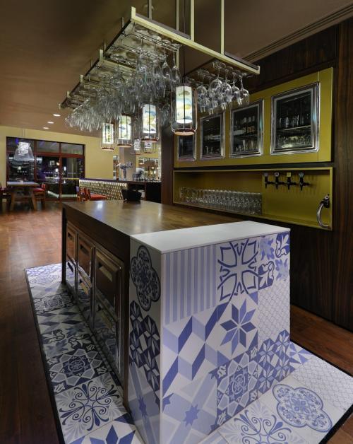 Морской стиль в интерьере кафе. Яркий пример интерьера кафе в морском стиле: средиземноморская роскошь