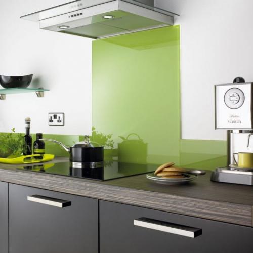 Дизайн кухни в салатовых тонах. Кухонная мебель салатового цвета
