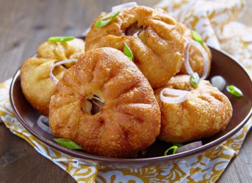 Как сделать сочный фарш для беляшей. Пышные беляши с мясом: пошаговый рецепт, секреты приготовления сочного фарша