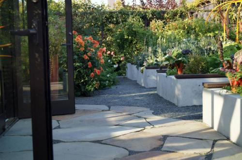 Планировка узкого длинного участка. Цветовое оформление узкого участка 01