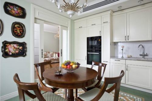 Салатовая кухня, какие обои. Сочетание с белым цветом – универсальное и беспроигрышное