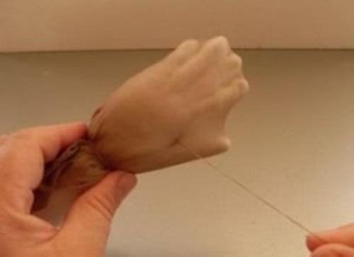 Как сделать куклу из пластиковой бутылки. Куклы из пластиковых бутылок своими руками. Быстро и красиво 18