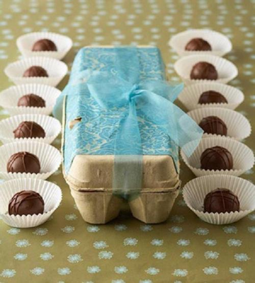 Что можно сделать из упаковки из-под яиц. Оригинальные поделки, которые можно смастерить из обычных картонок для яиц