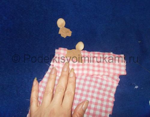 Как сделать куклу из пластиковой бутылки. Куклы из пластиковых бутылок своими руками. Быстро и красиво 28