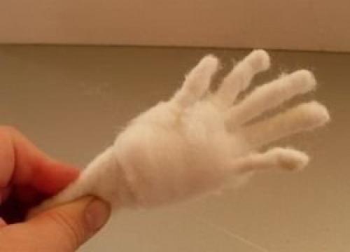 Как сделать куклу из пластиковой бутылки. Куклы из пластиковых бутылок своими руками. Быстро и красиво 17