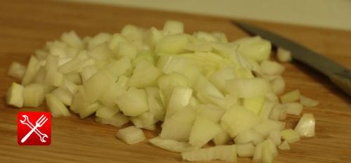 Как пожарить печень с луком. Жареная куриная печень с луком