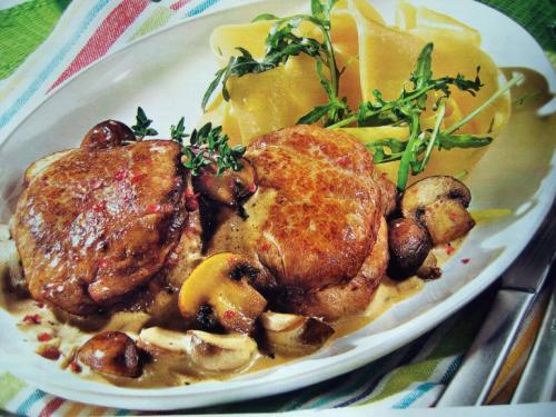 Сервировка стола к ужину на двоих. Ужин на двоих или что приготовить на романтический ужин для двоих?