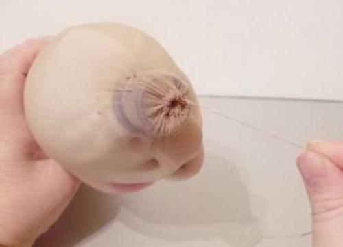 Как сделать куклу из пластиковой бутылки. Куклы из пластиковых бутылок своими руками. Быстро и красиво 15