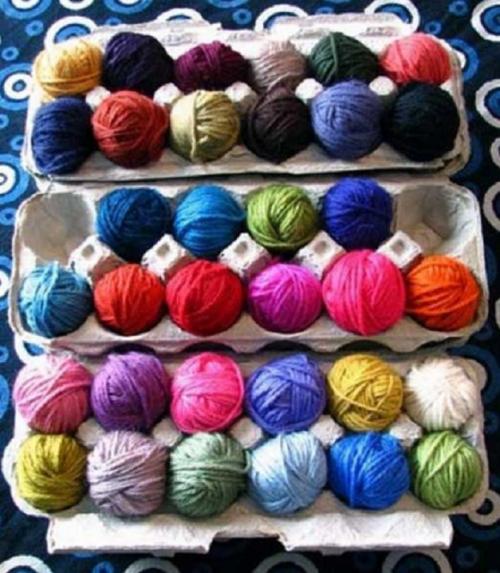 Что можно сделать из упаковки из-под яиц. Оригинальные поделки, которые можно смастерить из обычных картонок для яиц