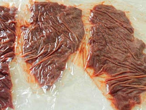 Как приготовить правильно печенку. Как приготовить жареную печень с луком в сметанном соусе, чтобы она была мягкой