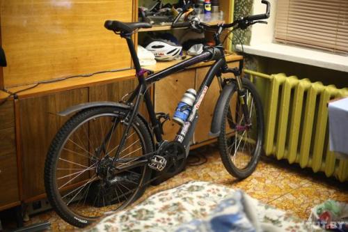 Как хранить велосипед в кладовке. В кладовке