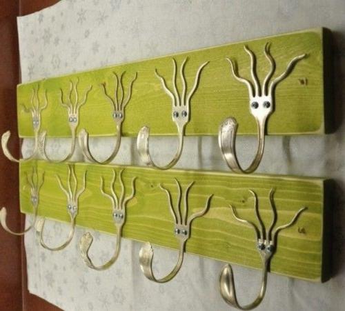 Что можно сделать из старого шкафа для дачи. Переделки из старых столовых приборов