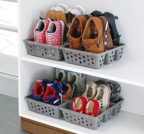 Как сложить вещи в шкафу на полках. Как правильно складывать вещи в шкафу