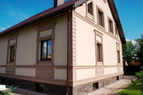 Штукатурка короед в интерьере. Ф ото декоративн ой штукатурк и короед для подбора подходящего варианта оформления стен внутри и снаружи здания