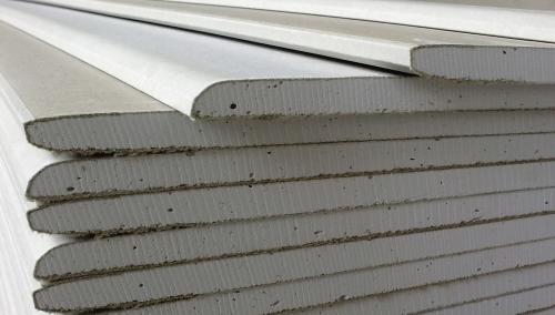 Как встроить шкаф в нишу. Выбор материала