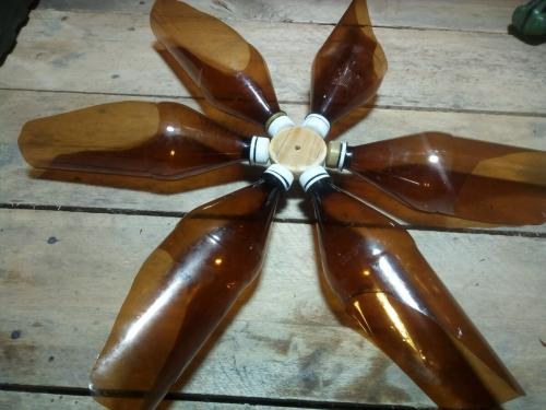 Как сделать флюгер с пропеллером своими руками. Простейший флюгер из пластиковых бутылок