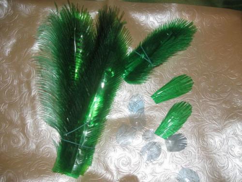 Павлин из пластиковых бутылок оксаны абрамовой. Птица счастья: павлин из пластиковой бутылки