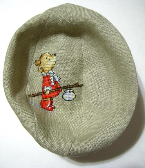 Новогодние шары вышитые лентами. ВЫШИВАЕМ...и шьём новогодний шар