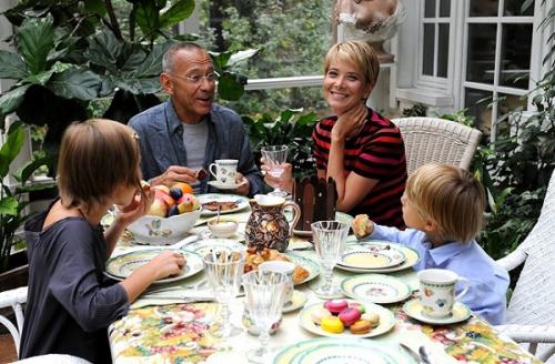 Дом Юлии Высоцкой и Андрея Кончаловского. О таких хоромах можно лишь мечтать… Роскошный дом Высоцкой и Кончаловского на Николиной Горе.