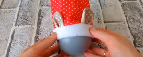 Прозрачные новогодние шары своими руками. Шары своими руками на новый год 2020 – красивые идеи с символом года