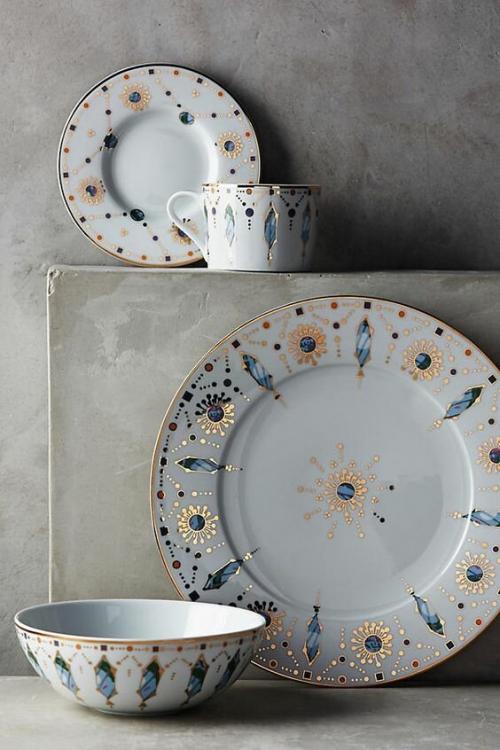 Переезд в новую квартиру. 6 примет на счастье при переезде в новую квартиру