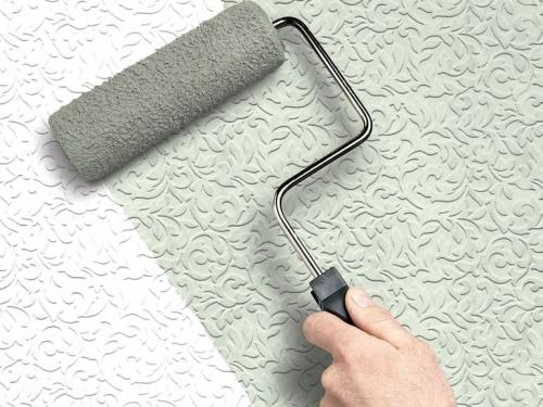 Что лучше покрасить стены или обои наклеить. Что лучше: покрасить стены или наклеить обои под покраску