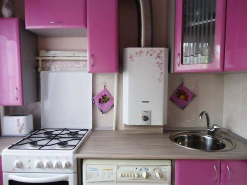 Маленький кухонный гарнитур для маленькой кухни. Какие фасады подойдут для маленькой кухни 22