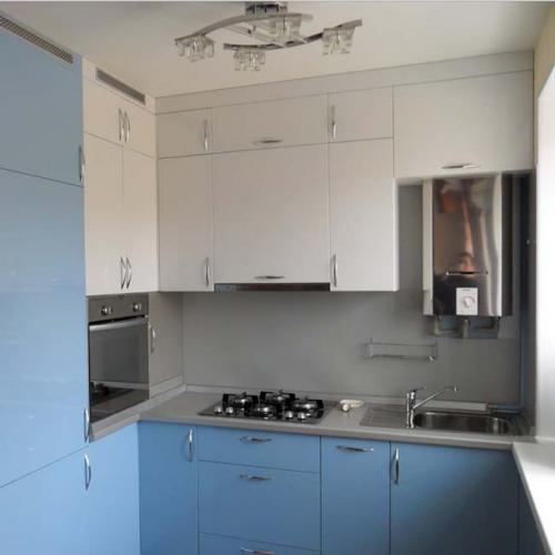 Маленький кухонный гарнитур для маленькой кухни. Какие фасады подойдут для маленькой кухни 13