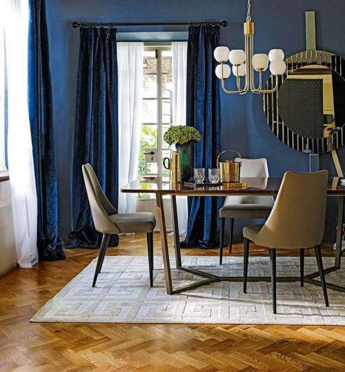 Сочетание красного и синего в интерьере. Особенности сочетания с другими цветами