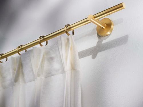 Какие карнизы самые удобные. Какие сейчас модные карнизы для штор: багетки