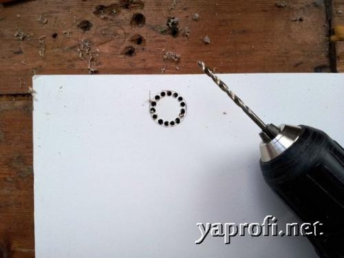 Полочка в ванную из пластиковых бутылок. Полка из ПВХ в ванную комнату