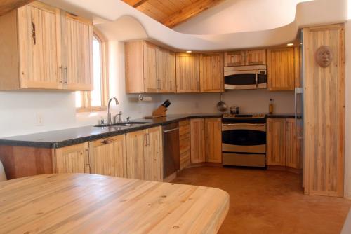 Столешница из щита мебельного. Что собой представляет материал