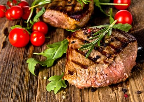 Как приготовить мясо сочное. Сочная и мягкая свинина в фольге запечённая в духовке 06 Как приготовить мясо сочное. Сочная и мягкая свинина в фольге запечённая в духовке 06