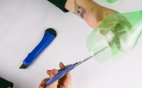 Метла из пластиковых бутылок. Как изготовить прочную бюджетную метлу на каждый день из обычных пластиковых бутылок