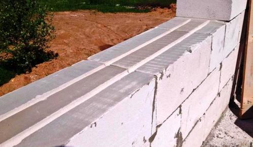 Газобетон в новостройках. Дом с газоблока – преимущества и слабые стороны