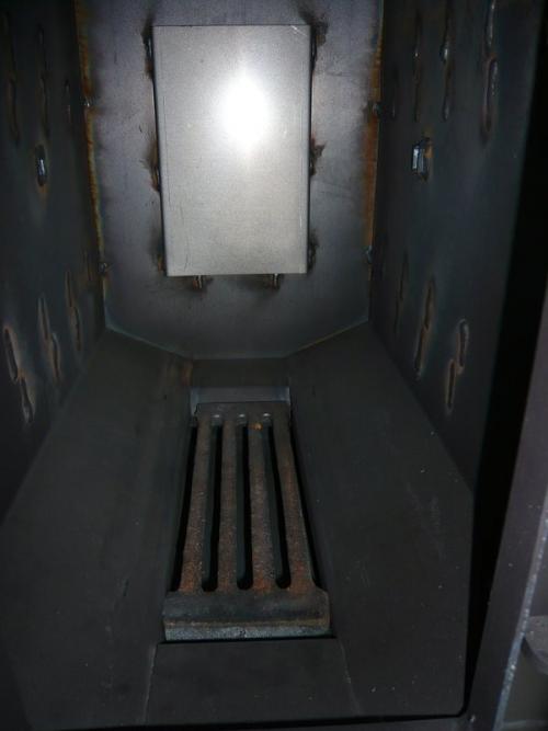 Печь дровяная для гаража. Особенности отопления гаража 12