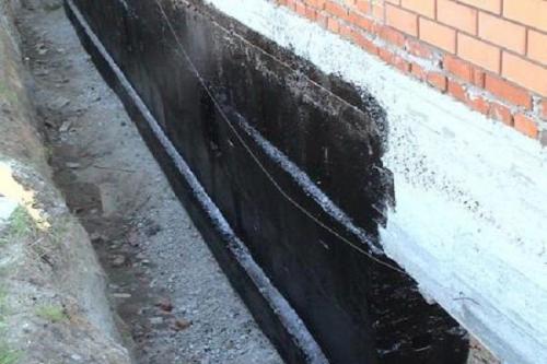 Сырость в подвале гаража. Как лучше просушить погреб в гараже и избавиться от сырости и конденсата