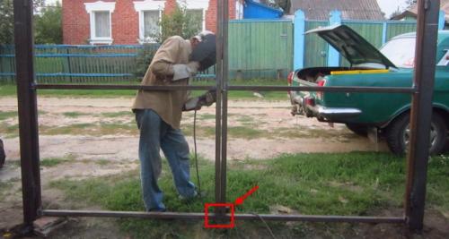 Ворота распашные металлические своими руками. Установка дачных металлических распашных ворот своими руками (с фото) 02 Ворота распашные металлические своими руками. Установка дачных металлических распашных ворот своими руками (с фото) 02