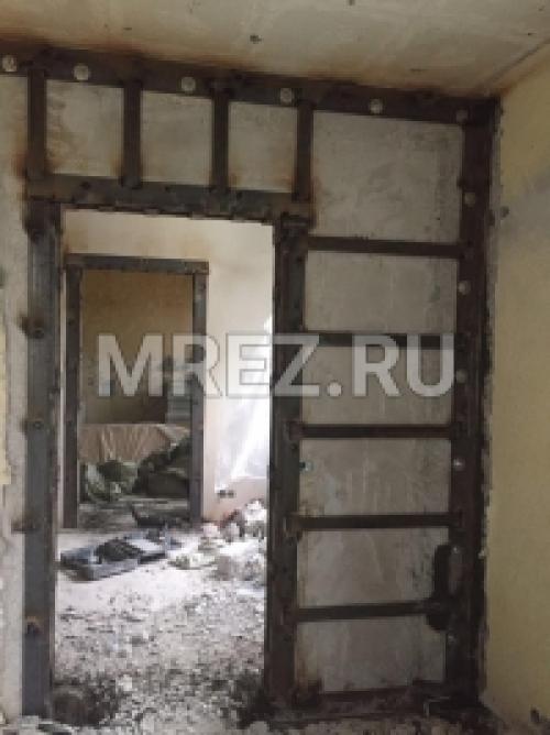 Можно в несущей стене прорубить дверь в. Общая информация 08